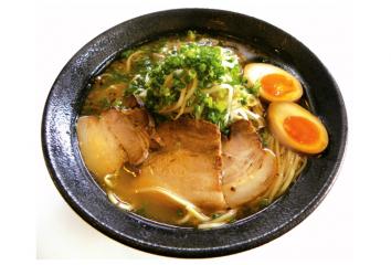 麺屋二郎のラーメン